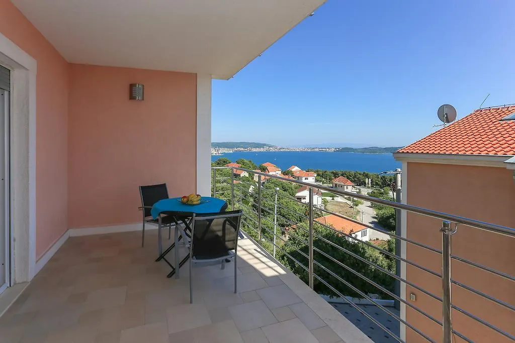 Villa Luciana Trogir Croatia
