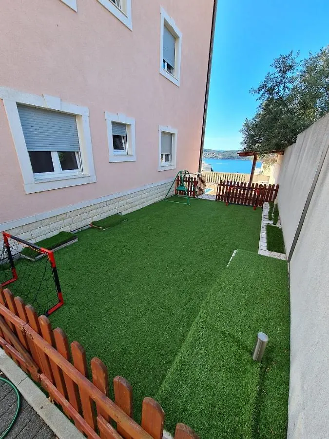 Villa Luciana Trogir Apartamento